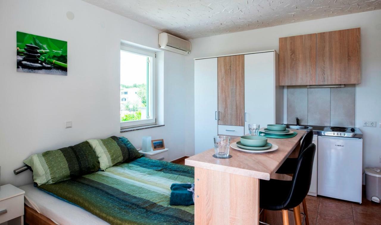 Lavanda Apartments&studios Apartment