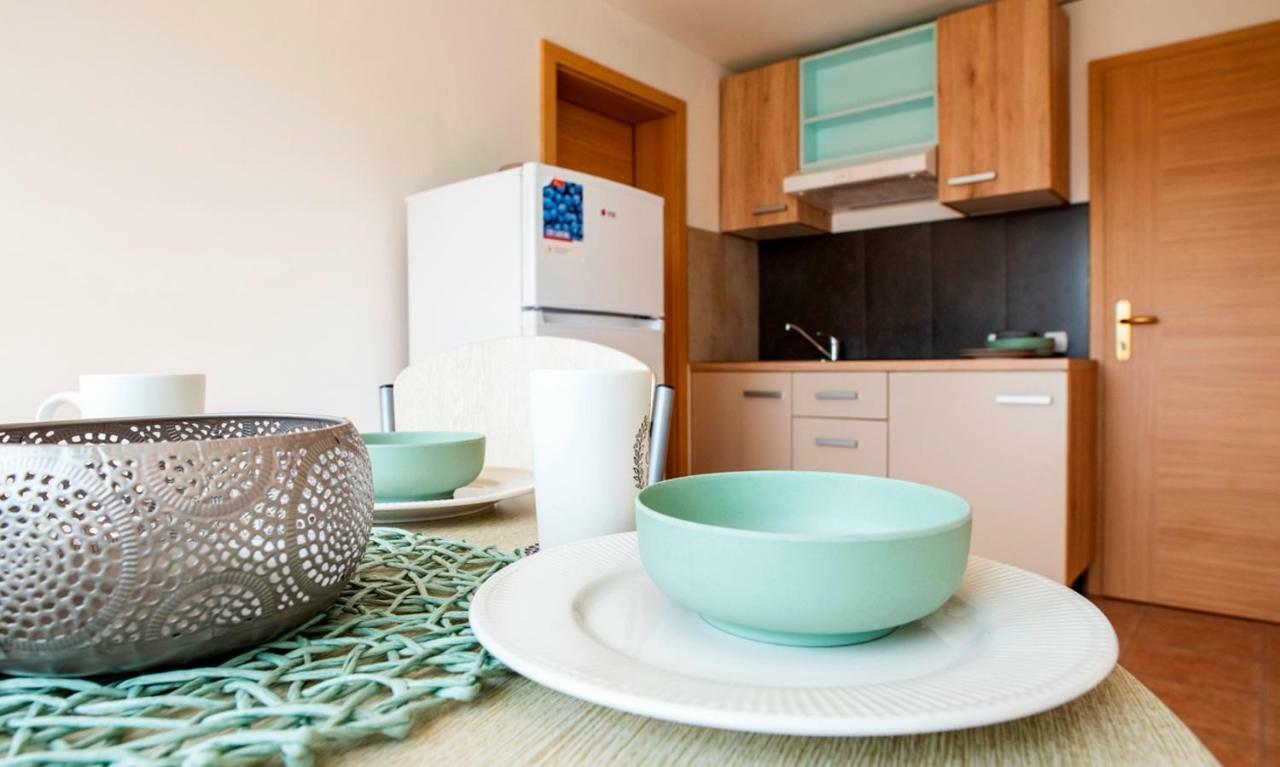 Lavanda Apartments&studios * Pinezići