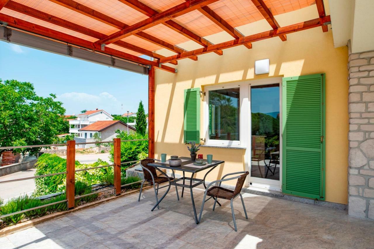Lavanda Apartments&studios * Pinezići